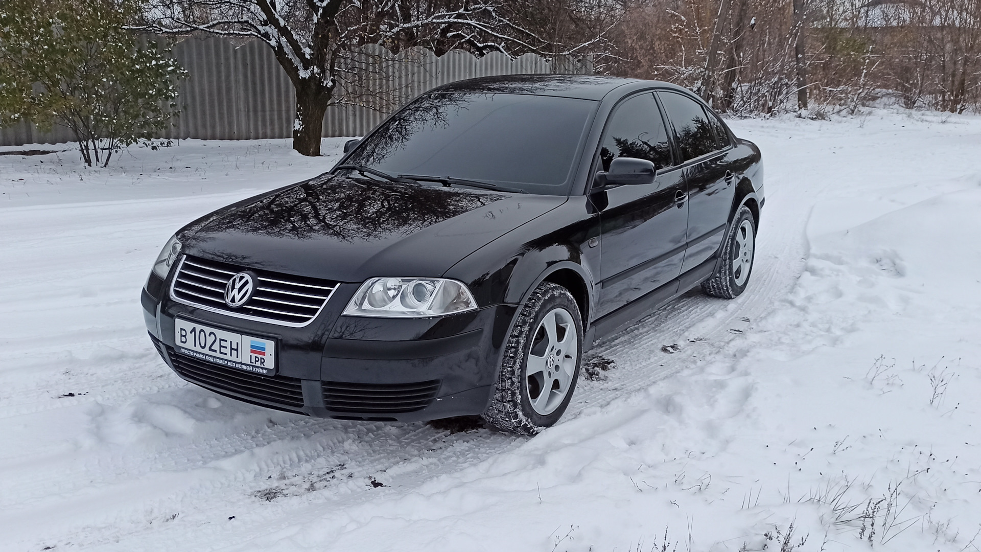 Volkswagen Passat B5 1.6 бензиновый 2003 | Чёрный металлик на DRIVE2