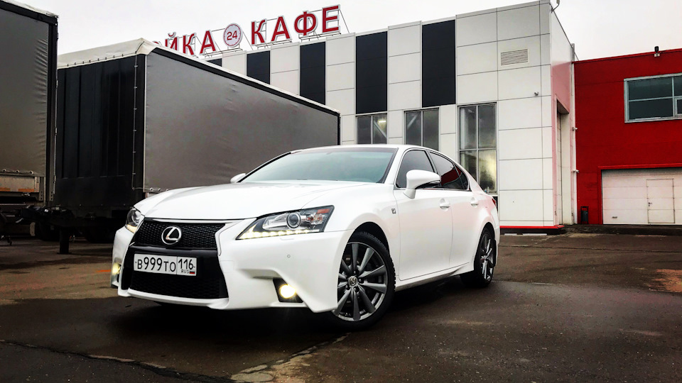 Lexus Gs F Sport Drive2