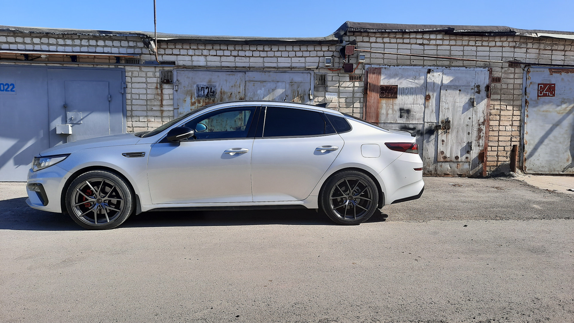 Диски Sakura YA8109 19x8.5/5x114.3 ET38 DIA73.1 — KIA Optima (4G), 2,4 л,  2018 года | колёсные диски | DRIVE2