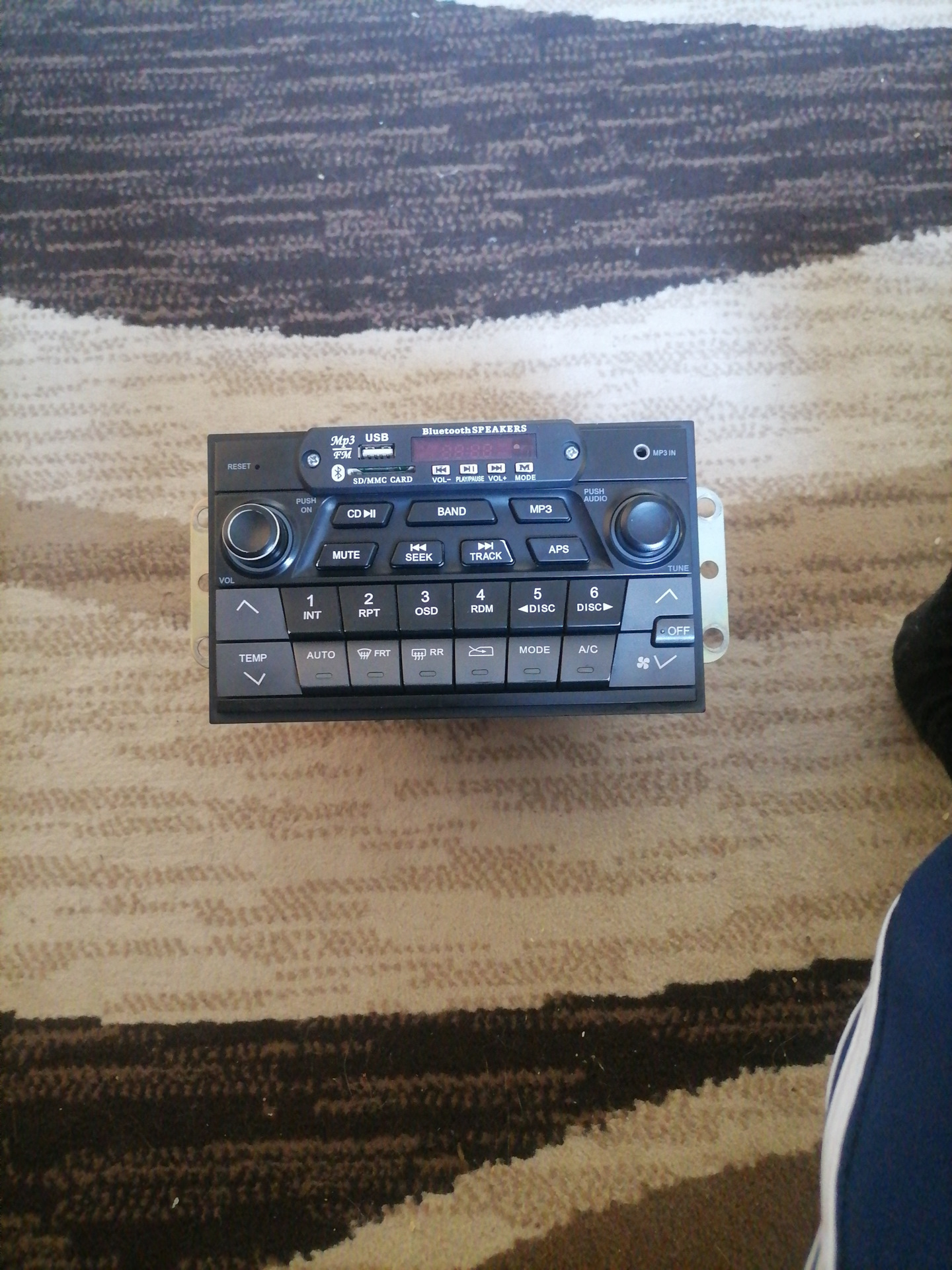 Не горит подсветка магнитолы — Great Wall Hover, 2,4 л, 2008 года ...