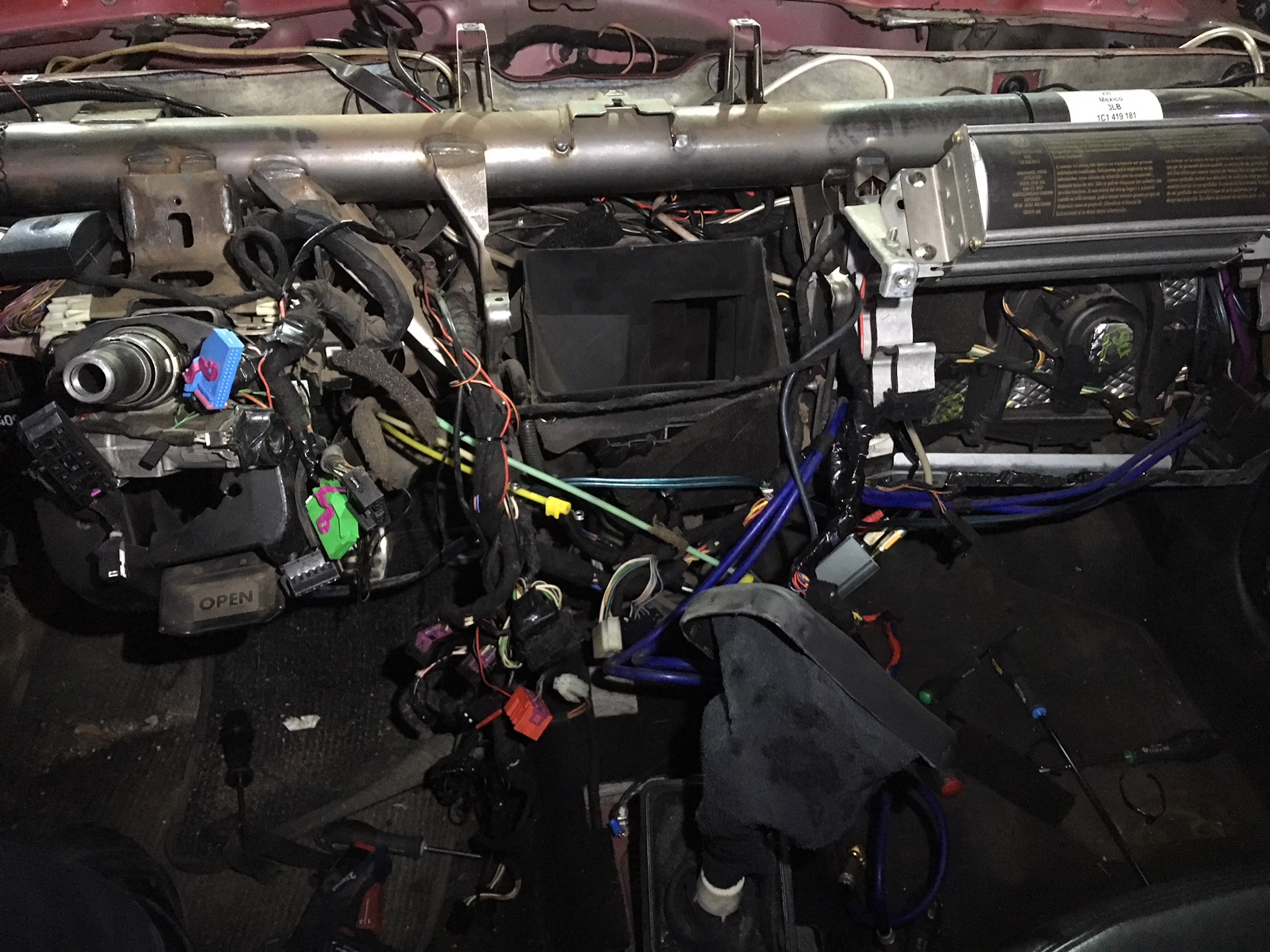 замена радиатора печки фольксваген