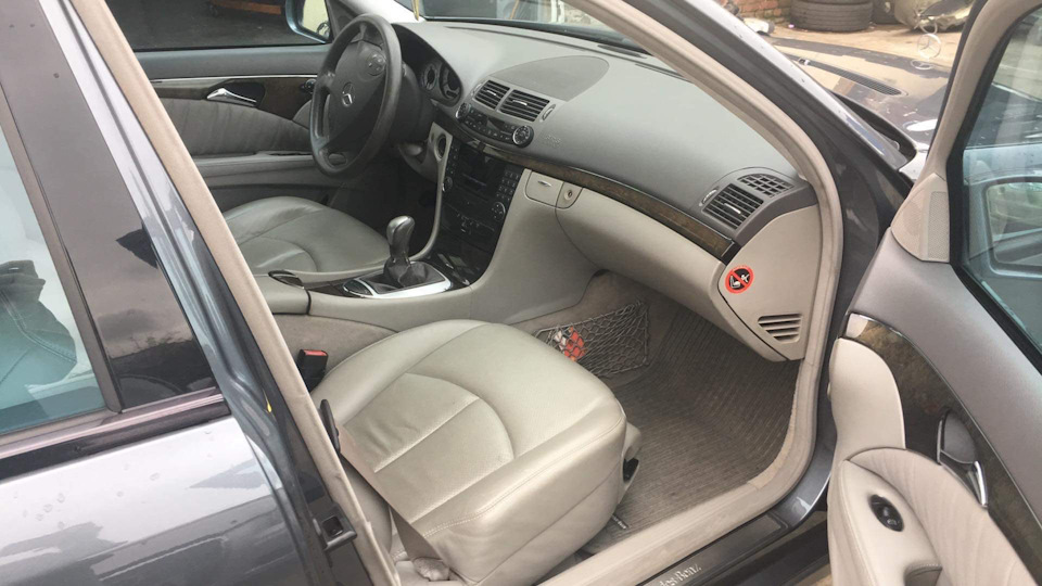 Вибрация в салоне — Mercedes-Benz E-class (W211), 2,2 л, 2005 года ...