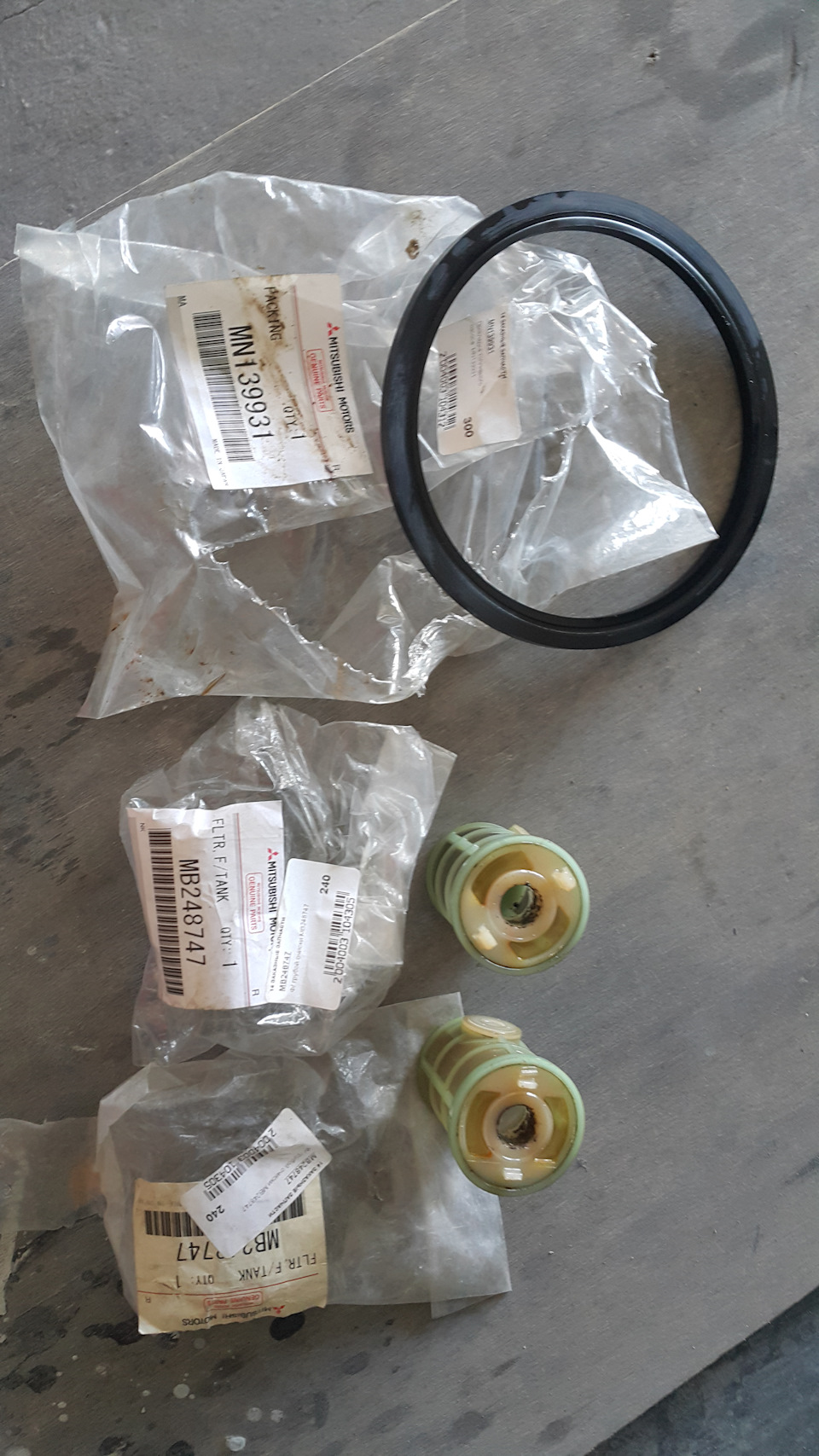 MB248747 ФИЛЬТР ТОПЛИВНЫЙ В БАКЕ V78W Mitsubishi | Запчасти на DRIVE2