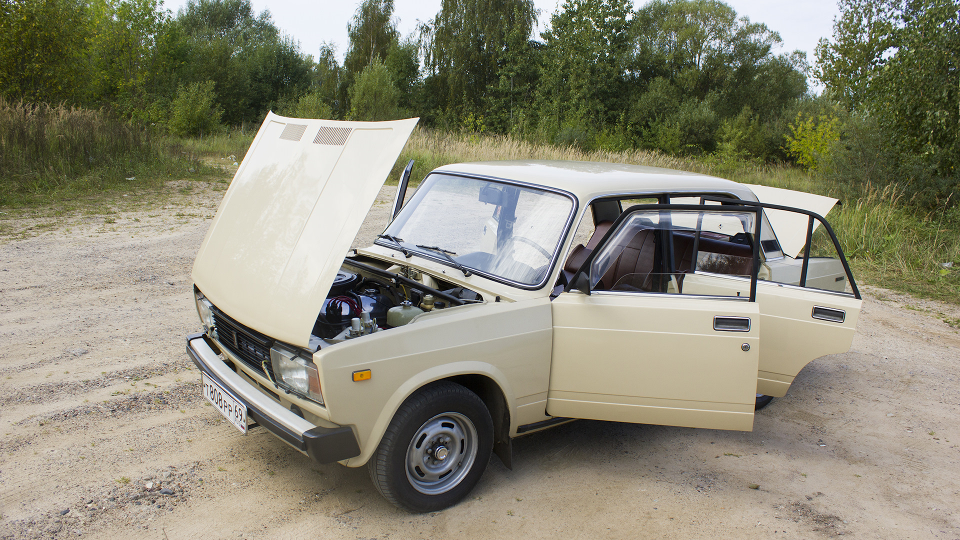 Lada 2105 1.3 бензиновый 1984 | 1300S☭ *84 на DRIVE2