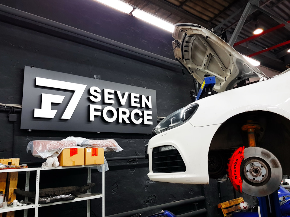 Фото в бортжурнале Volkswagen Golf R Mk6