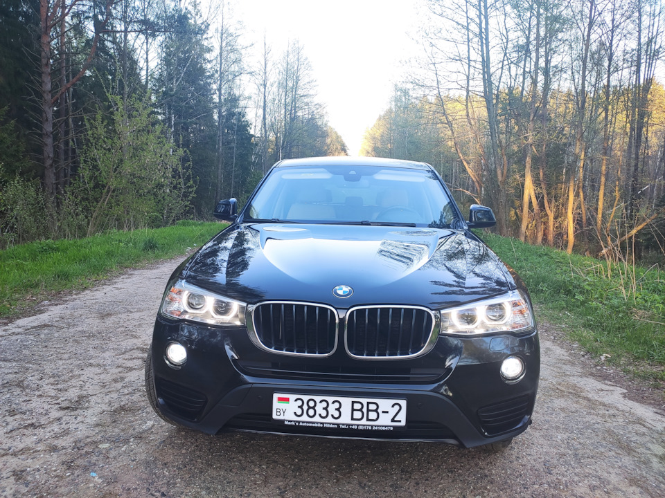 Замена ламп противотуманных фар — BMW X3 (F25), 2 л, 2015 года ...