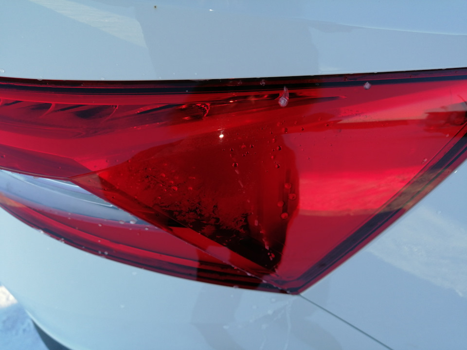 Задний фонарь шкода кодиак. 4133100xst01a. Mazda cx9 фонарь задний. Задний противотуманный фонарь Мазда СХ-5 2019. Задние фары Мазда СХ 5 2015