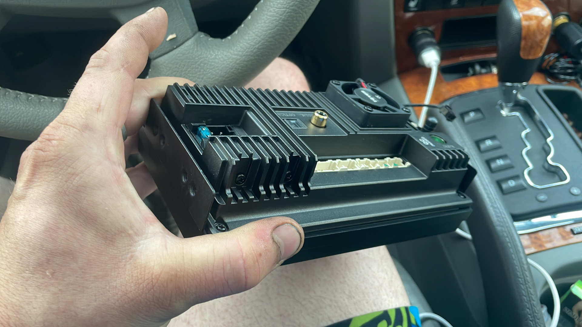 Замена штатной магнитолы — Jeep Grand Cherokee (WK), 3 л, 2006 года ...