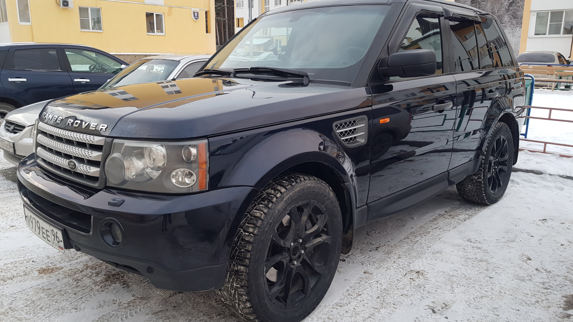 Land Rover Range Rover Sport (1G) 4.2 бензиновый 2007 | 4.2 SUPERCHARGED на  DRIVE2