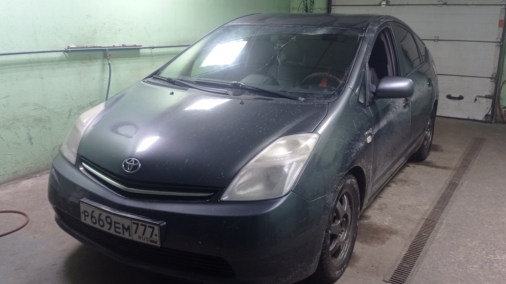 Toyota Prius (20) 1.5 гибридный 2006 | на DRIVE2