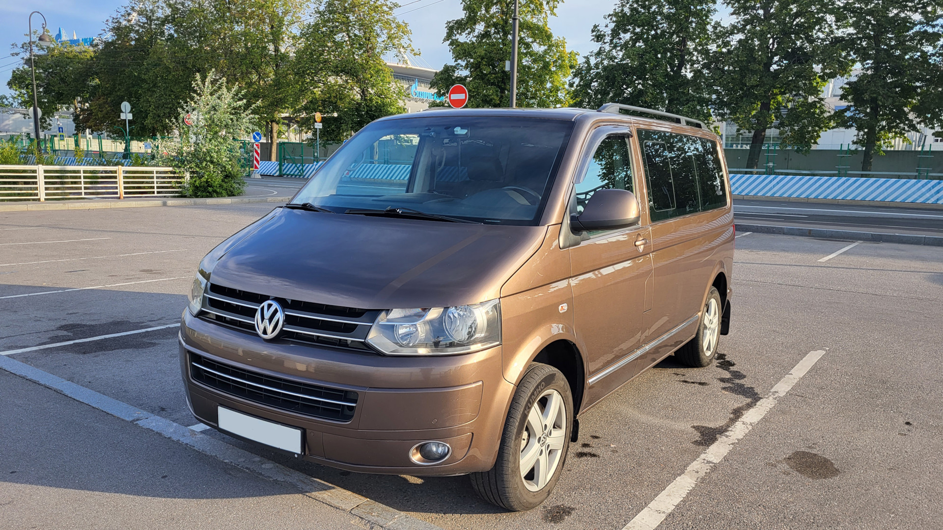 Volkswagen Multivan (T5) 2.0 дизельный 2011 | Ребус на DRIVE2