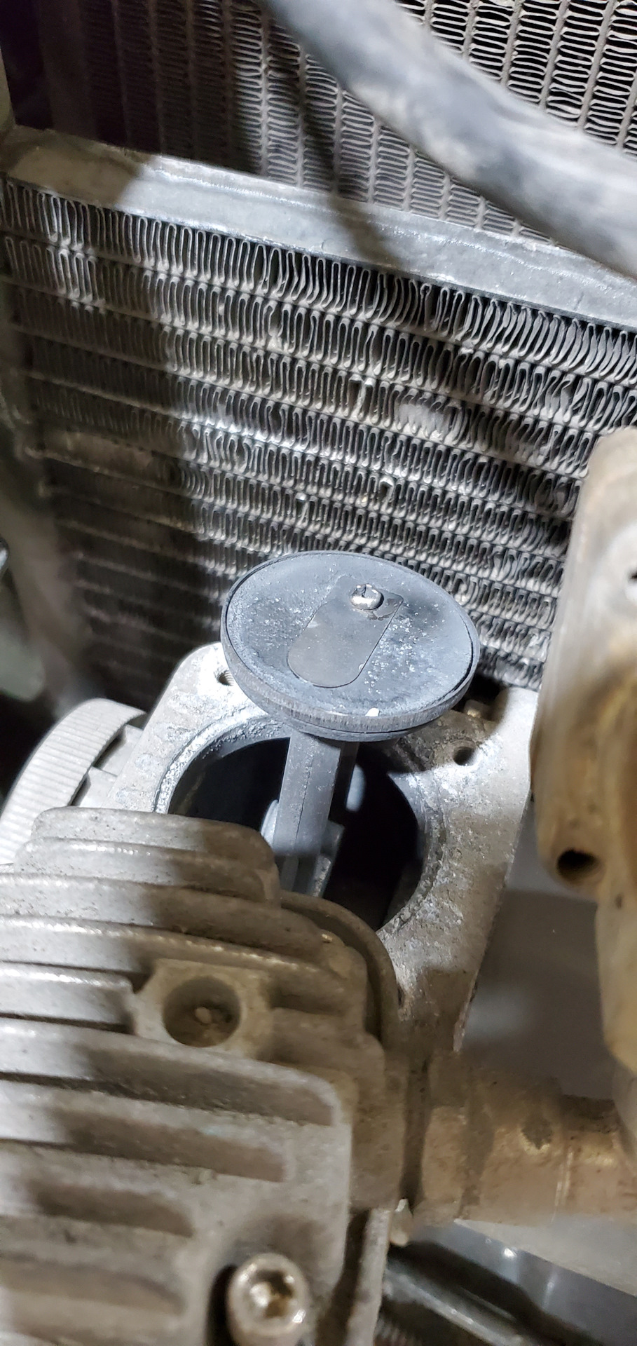 Нет компрессии в 5м цилиндре — Honda Stepwgn (4G), 2 л, 2012 года ...