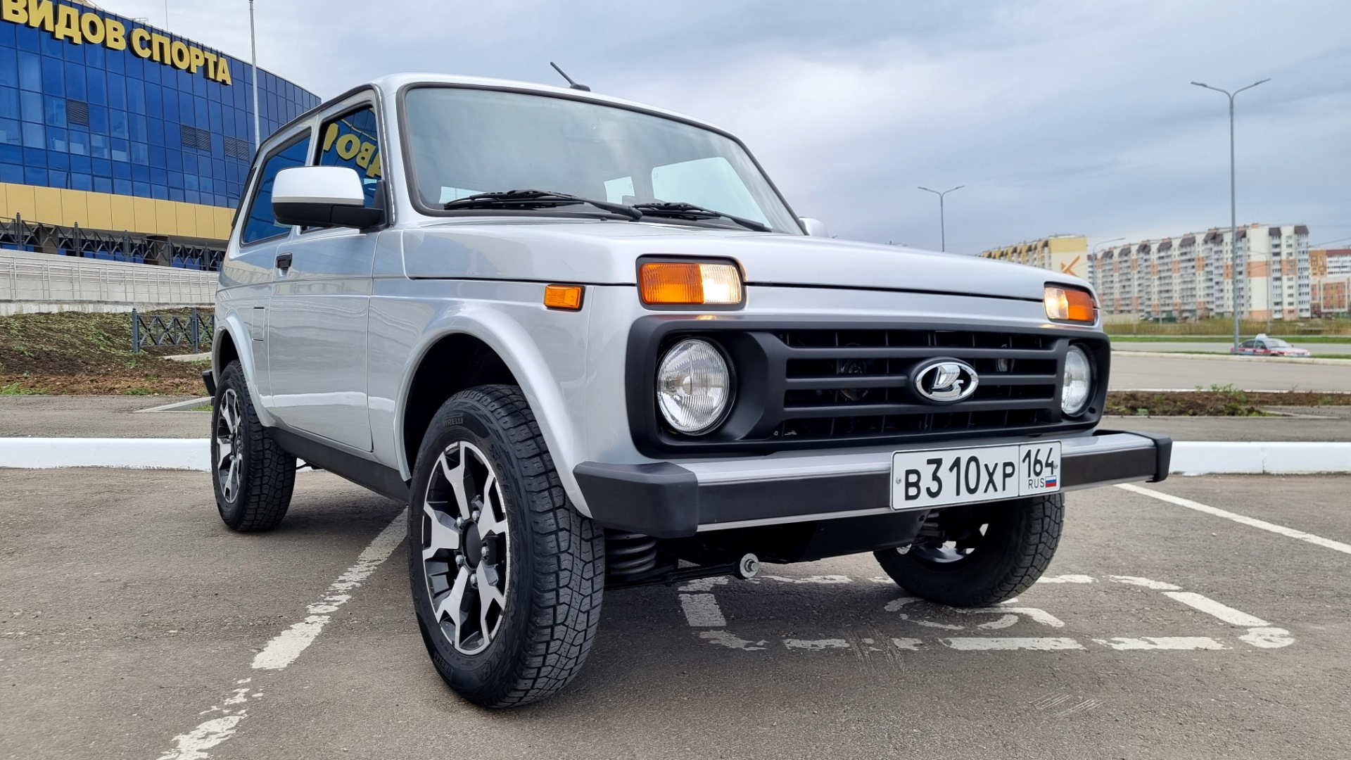 Нива в стоке — Lada 4x4 3D, 1,7 л, 2021 года | наблюдение | DRIVE2