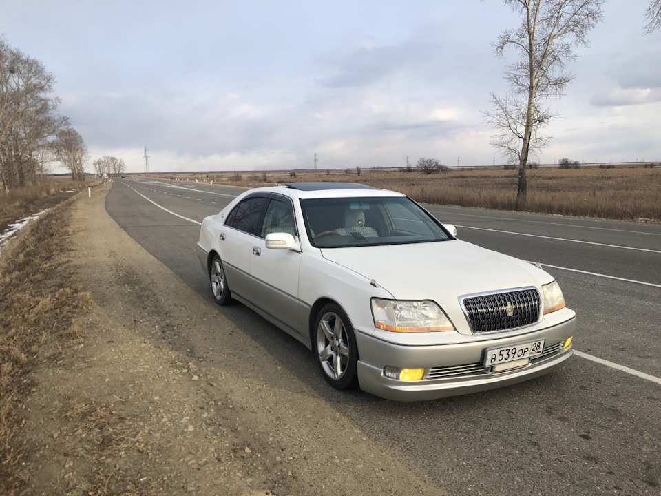 Toyota Majesta v8