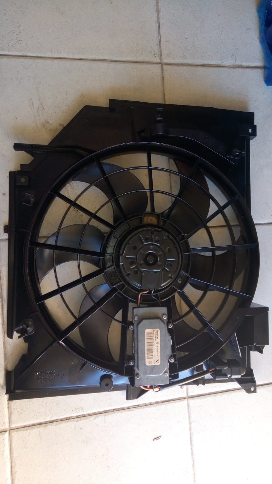 Электровентилятор вместо вискомуфты. — BMW 3 series Touring (E46), 2,8 ...