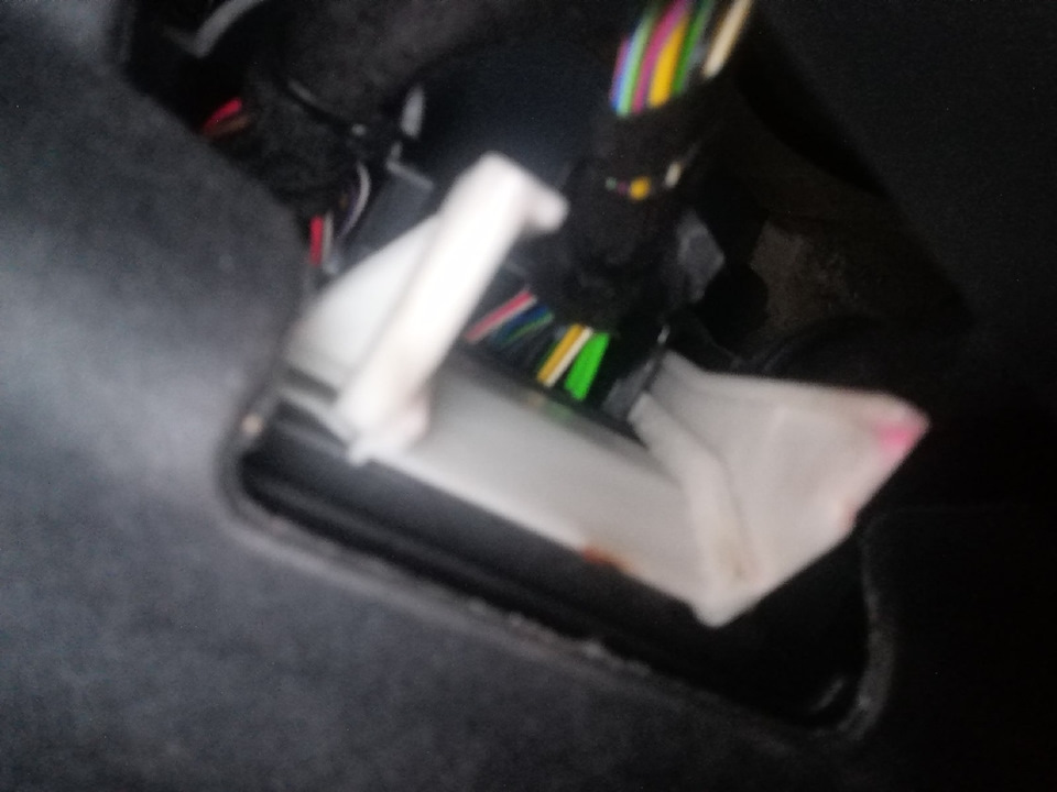 Антифриз в салоне, нид хелп — Сообщество «Volkswagen Golf VII Club (MQB ...