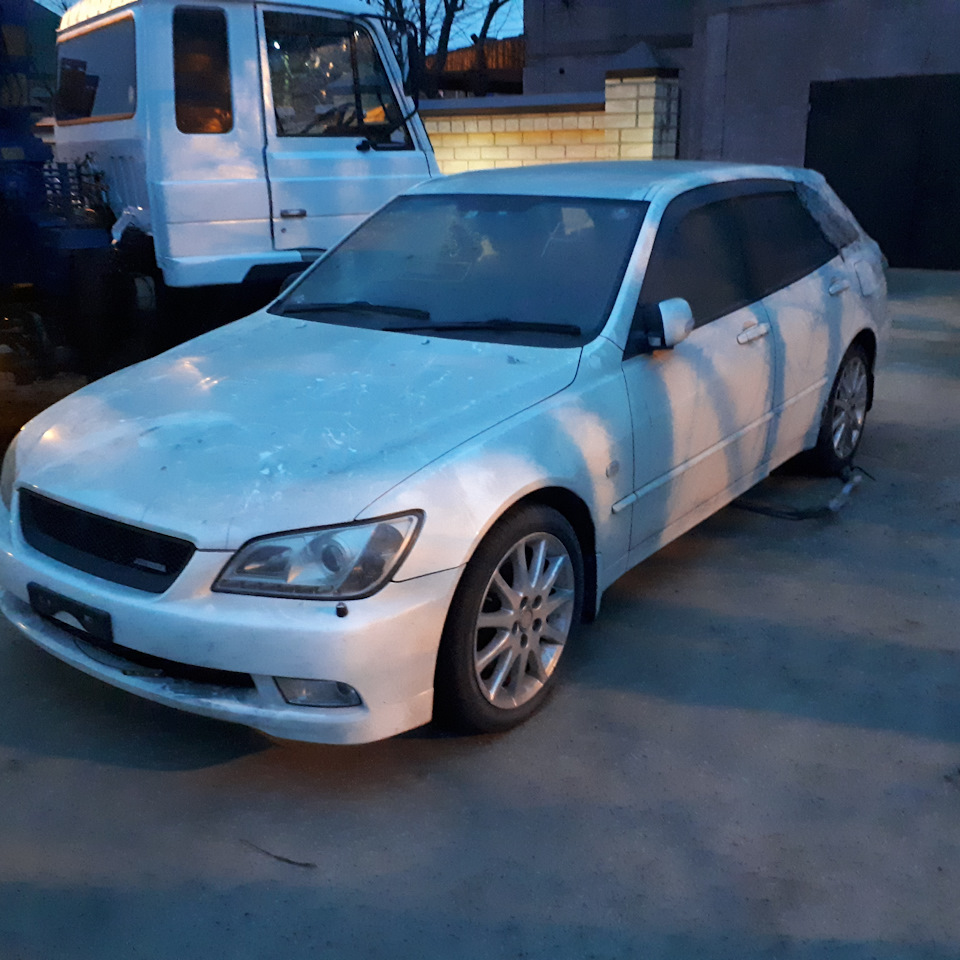 В наличии в Краснодаре ✓✓✓ — Toyota Altezza, 2 л, 2001 года | покупка машины  | DRIVE2