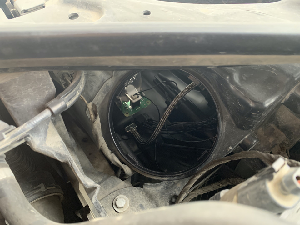 OMHa4ILaUboVEtEbak2lSBCt39M 960 замена лампочки подсветки номера w212