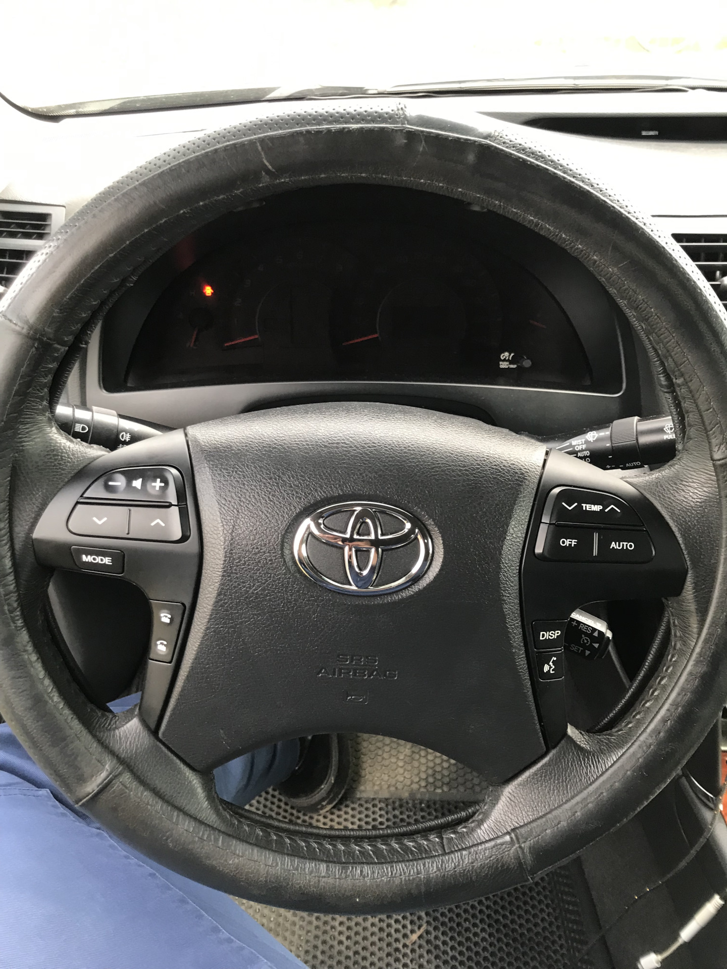 Замена кнопок руля - Toyota Camry (XV50), 2 л, 2015 года электроника DRIVE2