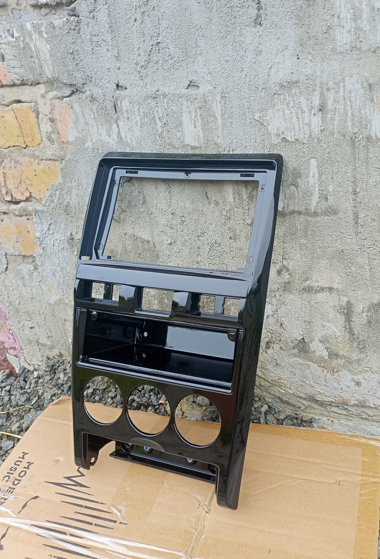 Консоль под 9дюймов — Lada Приора хэтчбек, 1,6 л, 2012 года | стайлинг ...