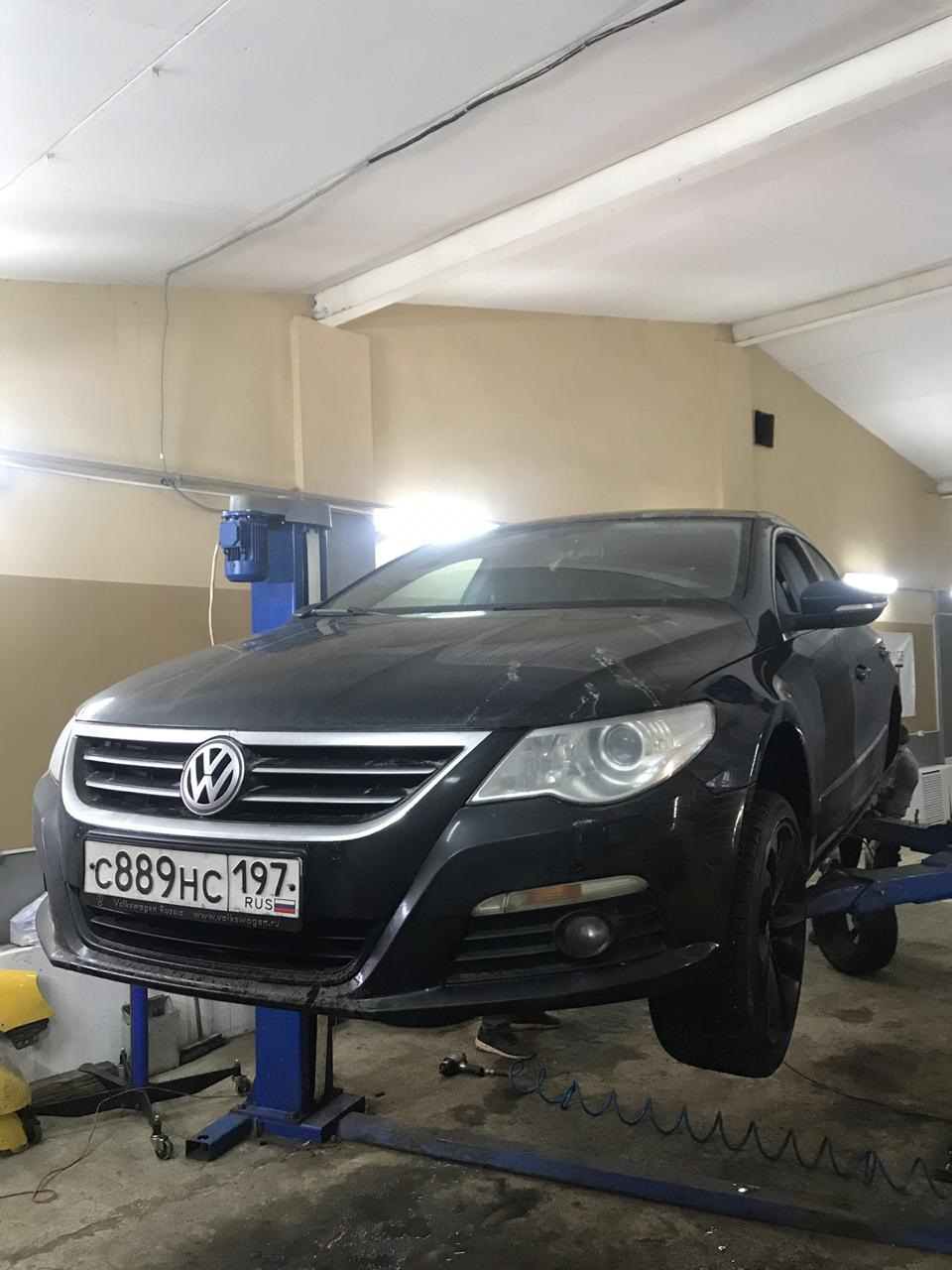 Замена задних тормозных дисков и колодок — Volkswagen Passat CC, 1,8 л ...