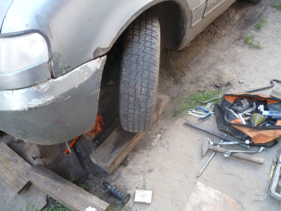 Теперь такой выворот. Наклон плохо видно, не тот ракурс. — Lada 2120 Надежда