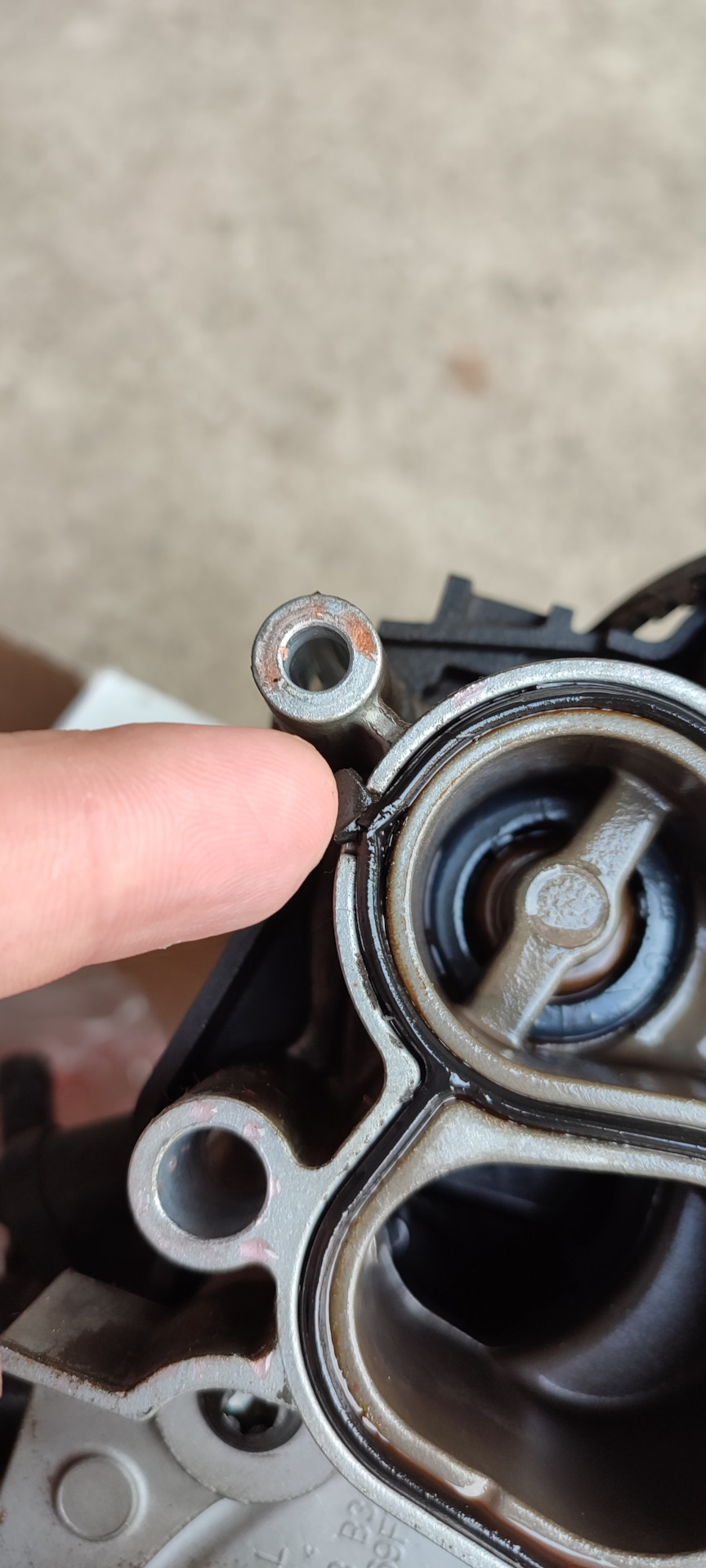 Подтекает антифриз! Помогите советом. — Volkswagen Polo Sedan, 1,6 л ...