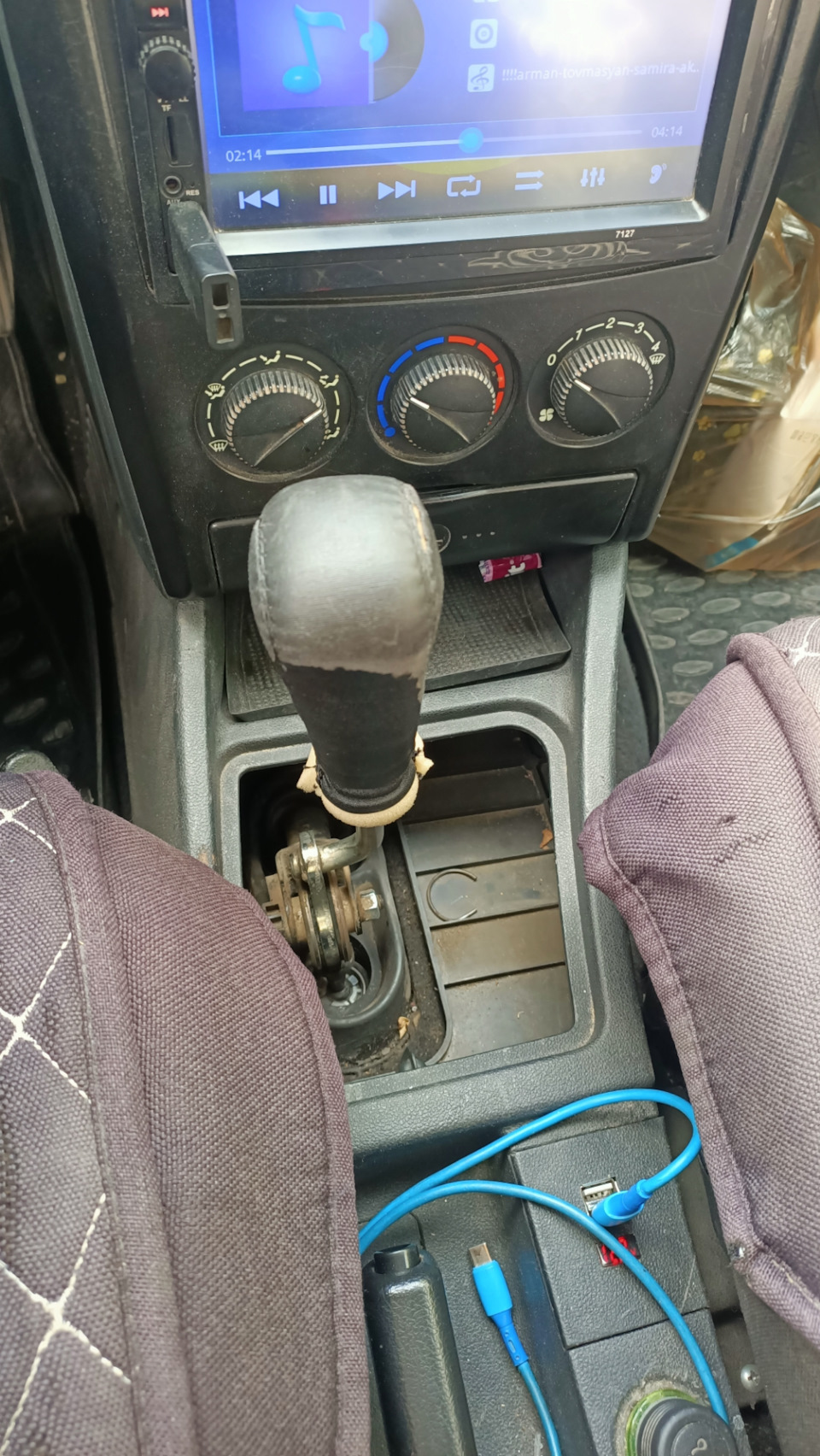 Немного ништяков — Lada Приора хэтчбек, 1,6 л, 2012 года | аксессуары ...