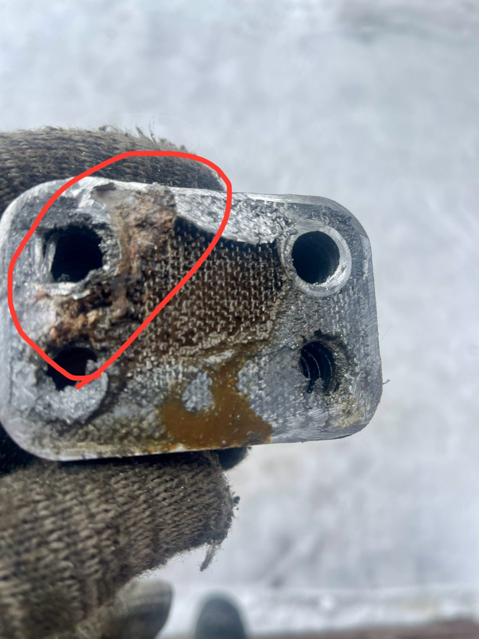 Подстава от теплообменника или масло в расширительном бачке a14net ...