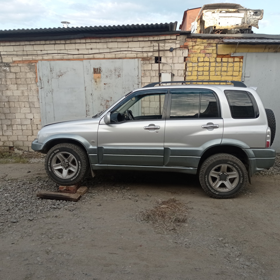 Первые работки — Suzuki Grand Vitara (1G), 2 л, 2005 года | автозвук |  DRIVE2