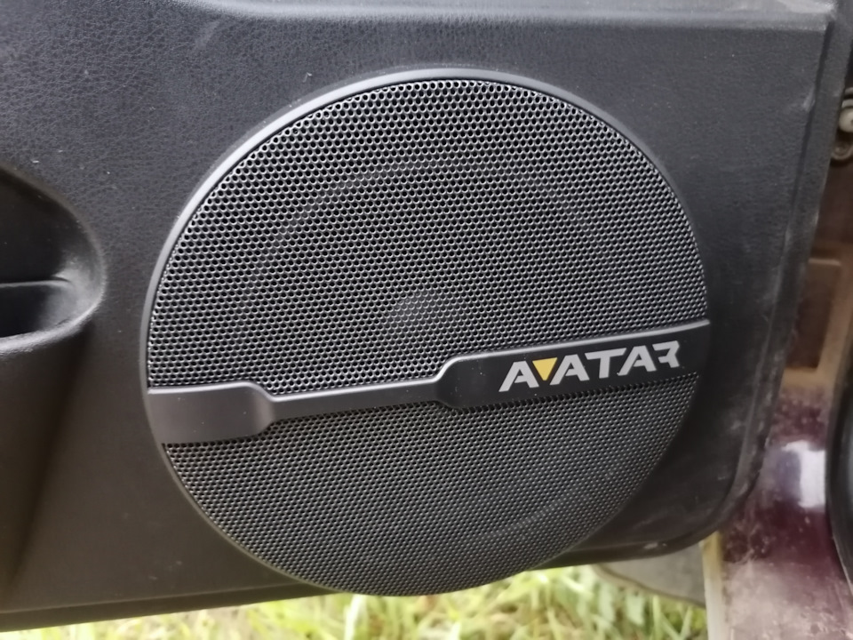 Поменял грили на динамиках — Lada 4x4 3D, 1,7 л, 2012 года | своими ...