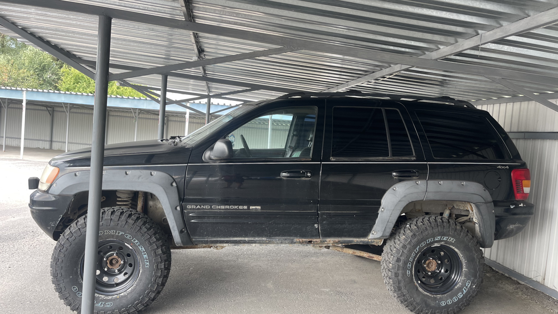 Jeep cherokee drive2