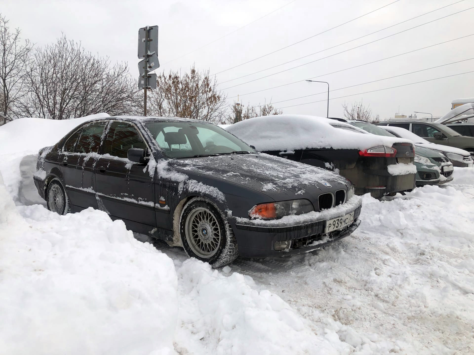 Остаёмся зимовать (АКБ, ДТП, стартер, топливопровод) — BMW 5 series (E39),  2,8 л, 1996 года | своими руками | DRIVE2