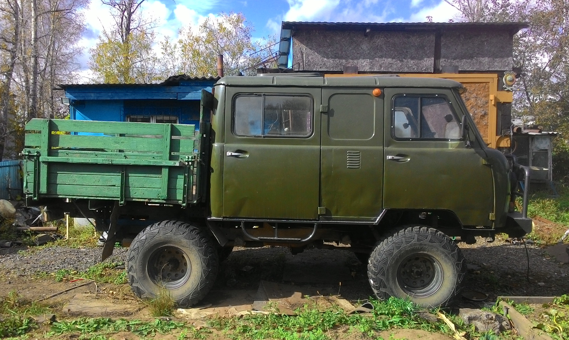 Уаз с консервации. УАЗ 3303 военный с консервации. УАЗ 452д с консервации. УАЗ 3303 С консервации. УАЗ 3303 С военного хранения.