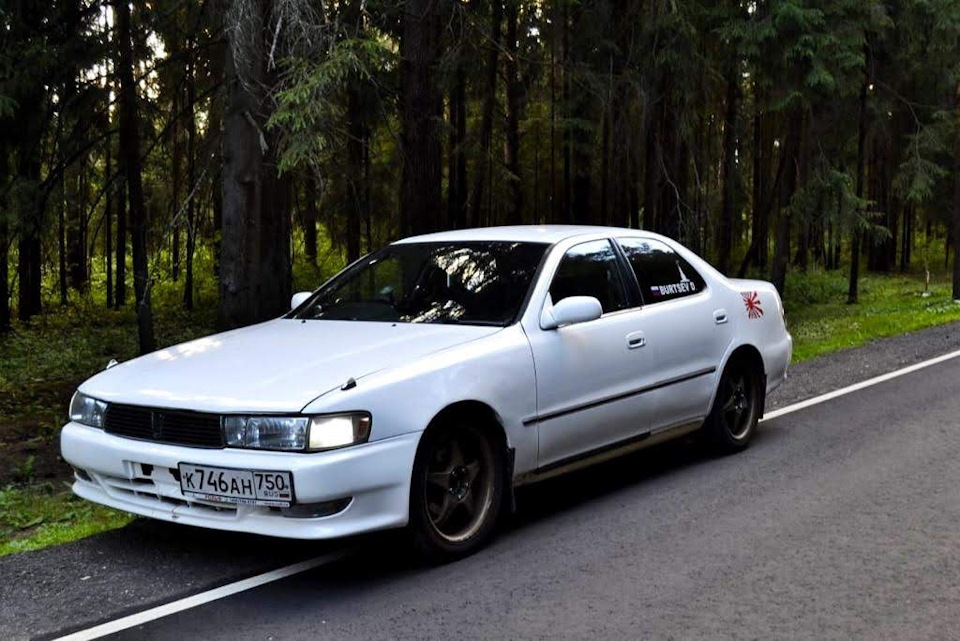 Тойота 90. Toyota Cresta x90. Toyota Cresta IV (x90). Toyota Cresta 1992. Toyota Cresta (x90) 1992 г..