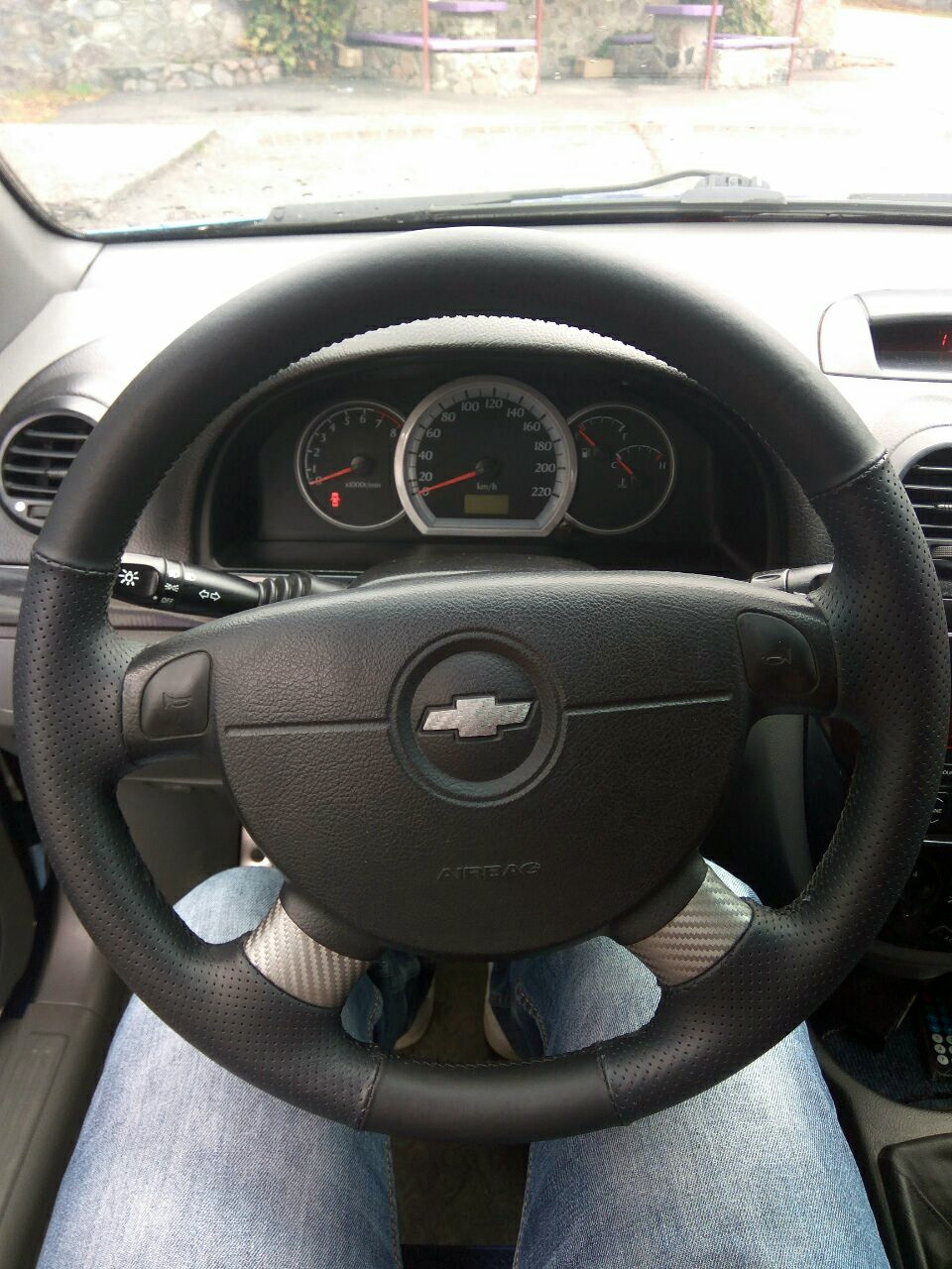 Кожа руля и рычага кпп — Chevrolet Lacetti 5D, 1,6 л, 2005 года ...