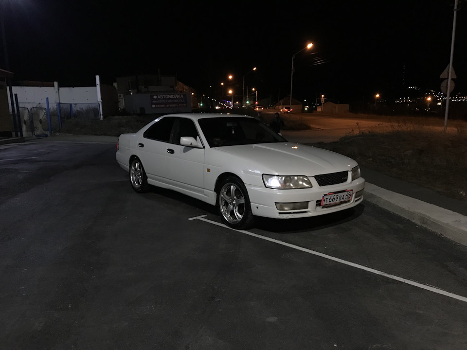 nissan laurel c35 club s