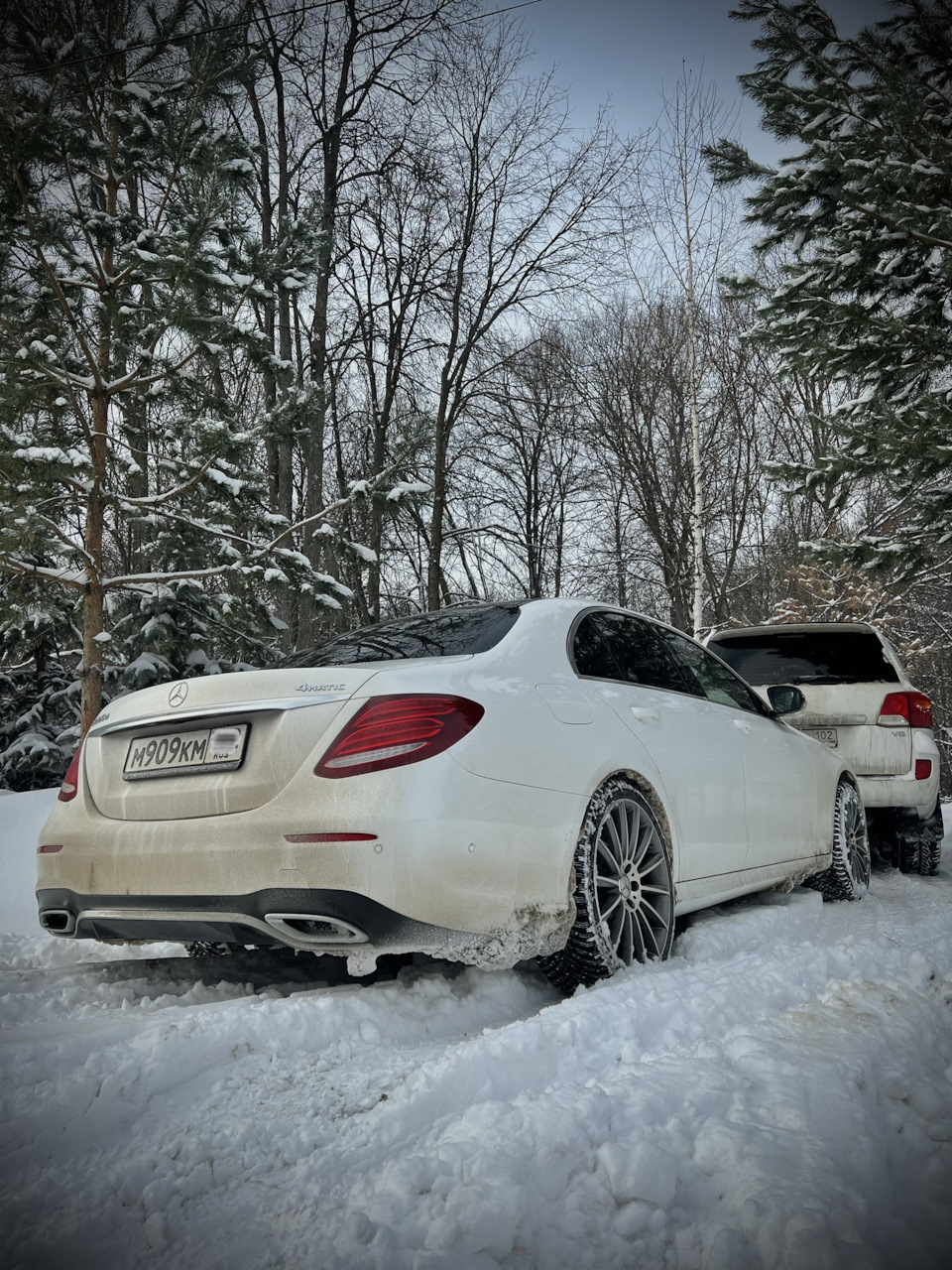 Немного застрял. Мой канал на ютуб — Mercedes-Benz E-class (W213), 2 л,  2019 года | покатушки | DRIVE2