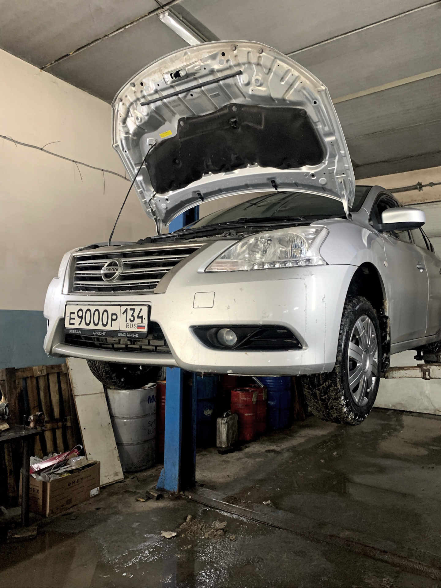 Замена масла 118 000 км — Nissan Sentra (B17), 1,6 л., 2015 года ...