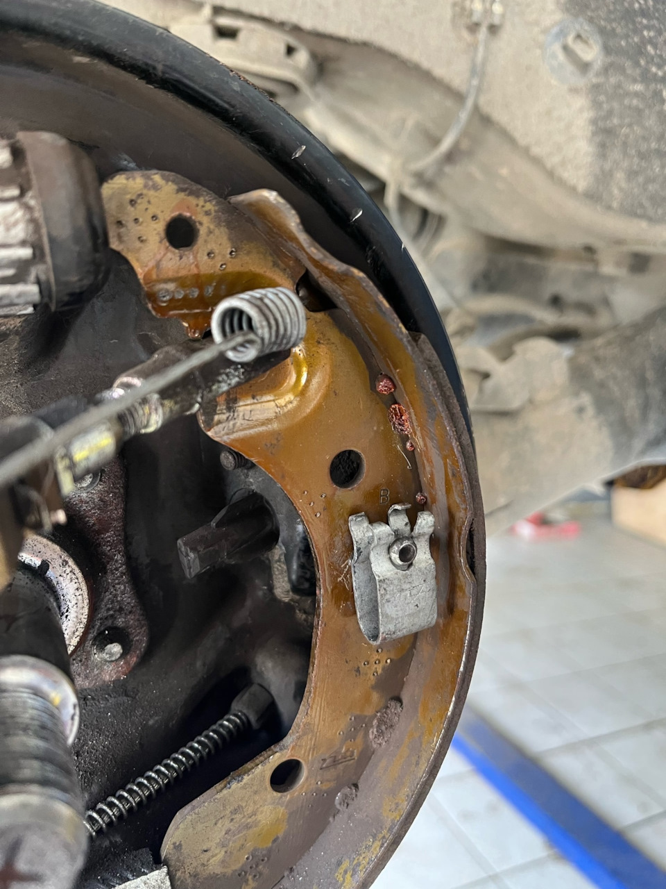 Плановое ТО и надо искать хорошего механика — Lada Vesta (1G), 1,6 л ...