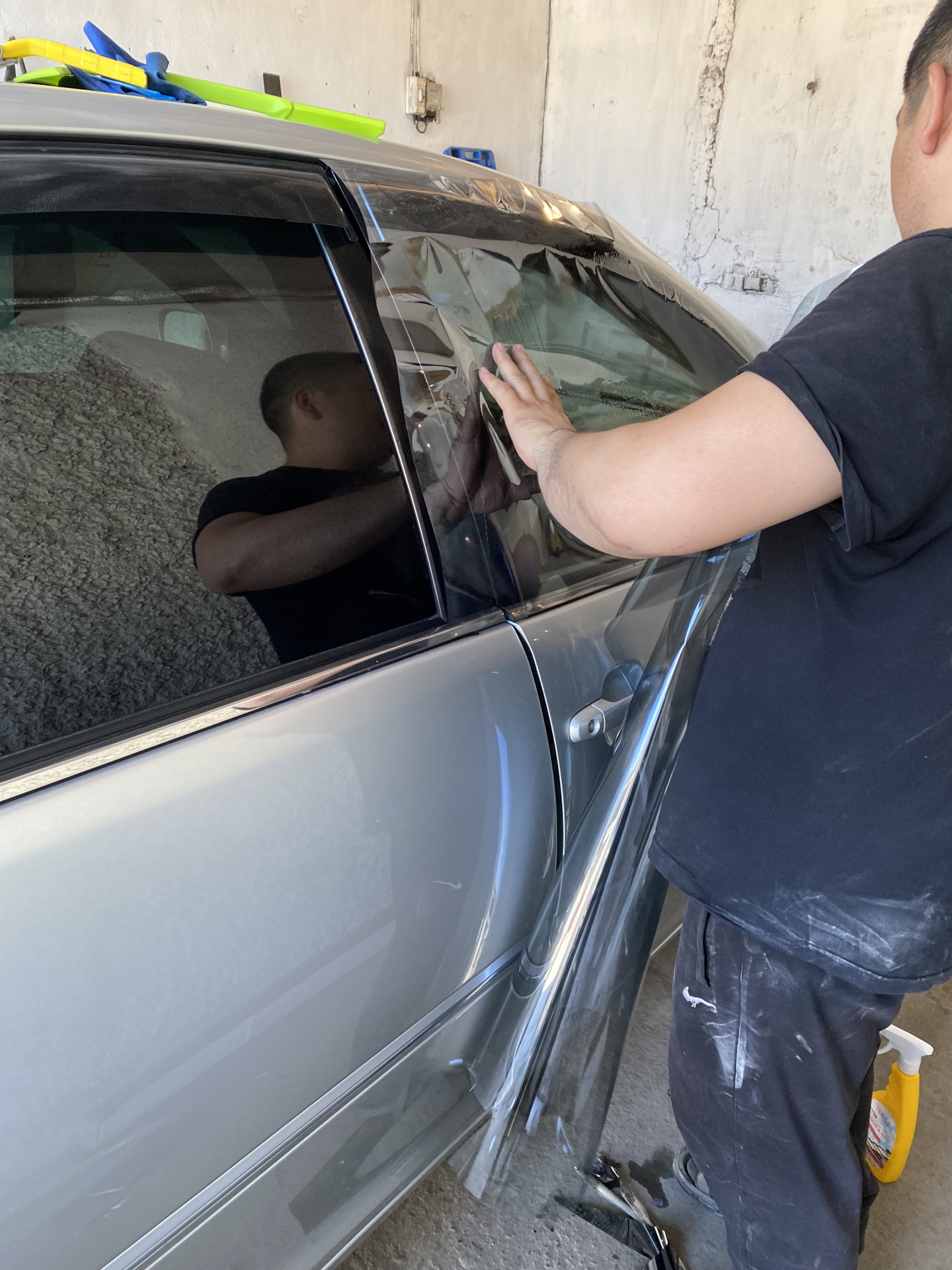 Тонировка боковых стекол по госту. Тонировщик автомобилей. Тонировка 15 задняя полусфера. Штраф за сетки на передних стеклах 2024. Тонировка 50 задняя полусфера и 35 передняя.