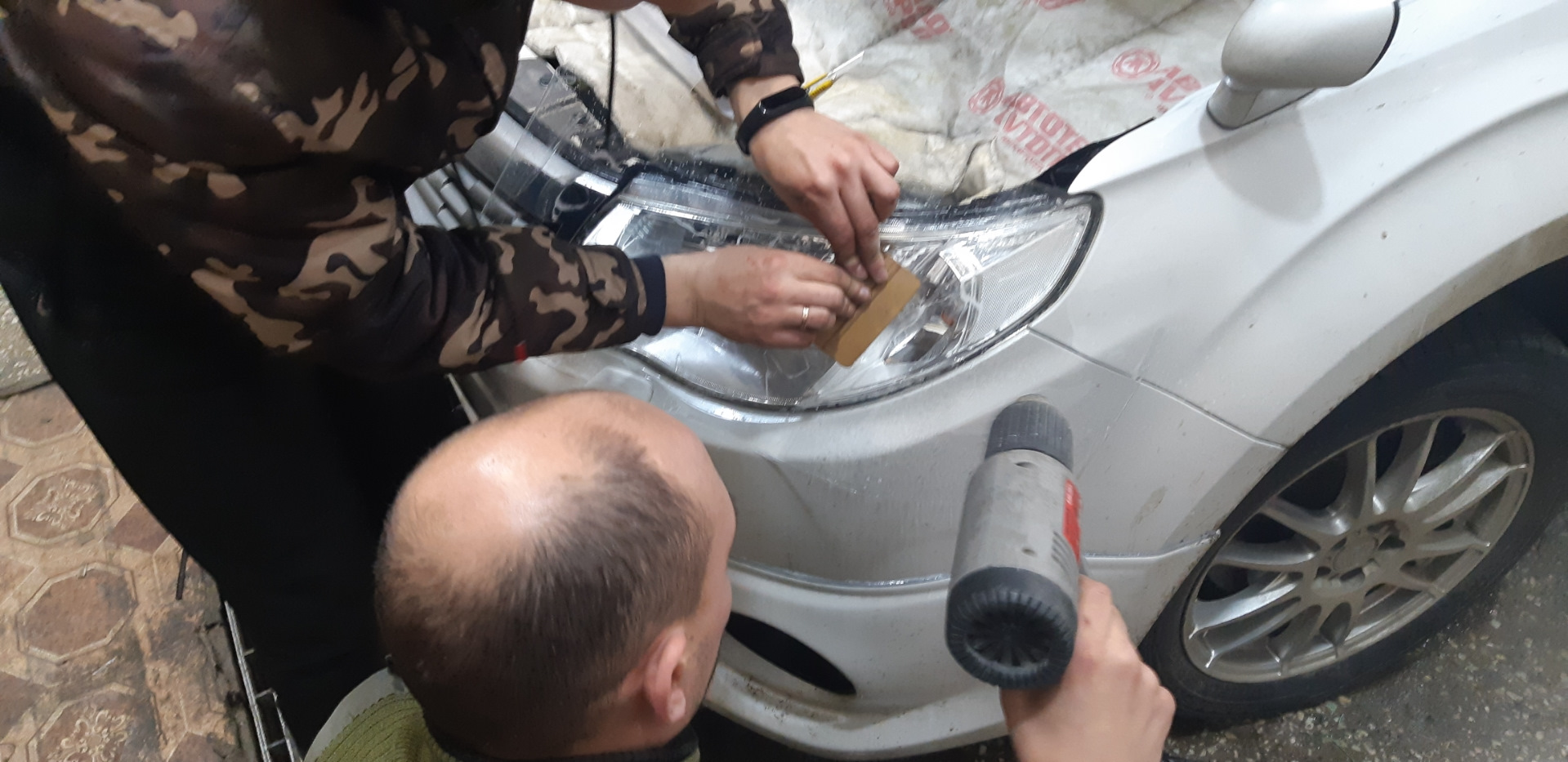 Ремонт Скола и Трещин Bentley Mulsanne — Автостекла TopAutoGlass на DRIVE2