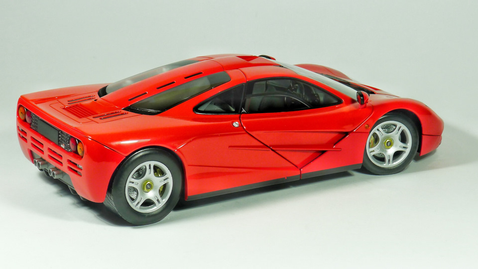 McLaren F1 (1993) 1:18 Minichamps часть 1 — Сообщество «Масштабные