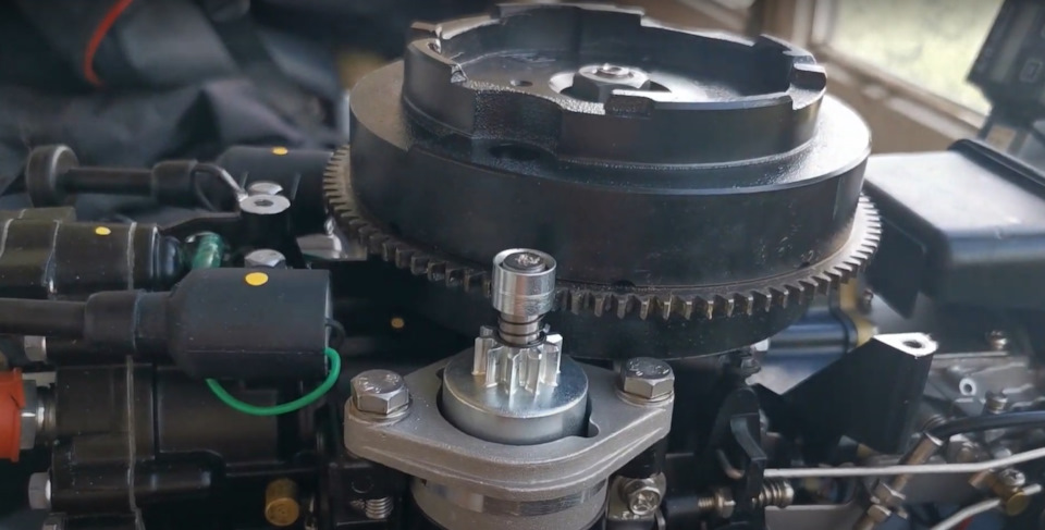 Установка электростартера на лодочный мотор Mikatsu 9.9 и замена масла ...