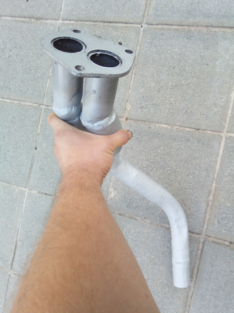 Выхлопная в ГАЗ 21 на мотор УМЗ 421, коллектор с двумя выходами. — ГАЗ ...