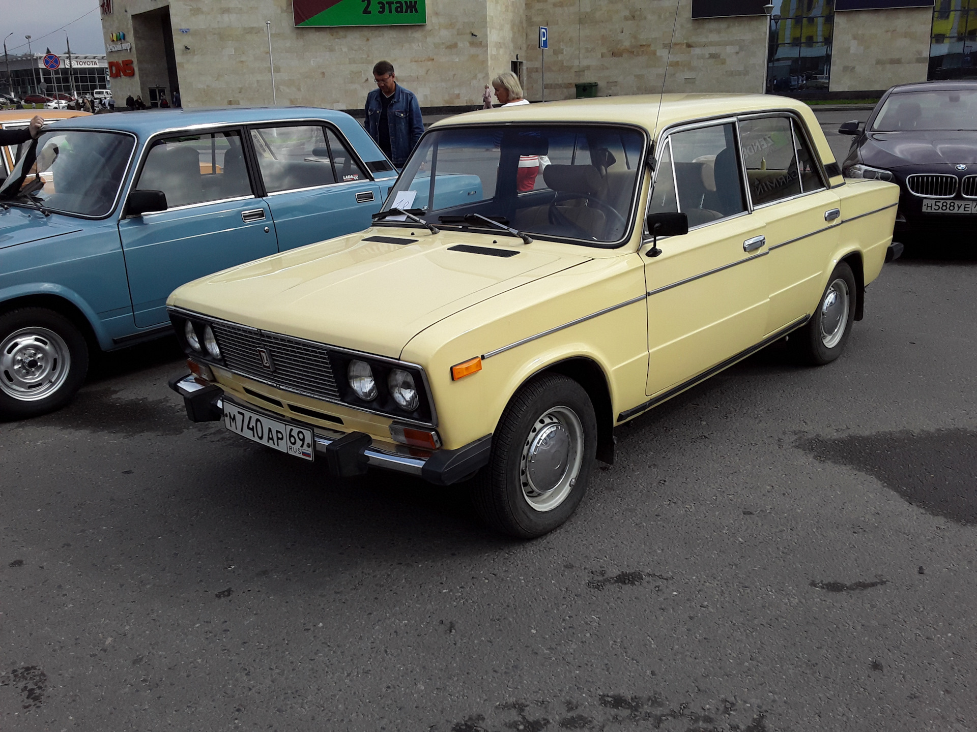 ижевский москвич. москвич тверь. москвич 408 69 года. москвич тверь. автомобиль москвич 2022 года новый.