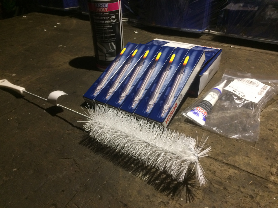 OUAAAgOs7OA 960 Как выкрутить обломанную свечу накаливания