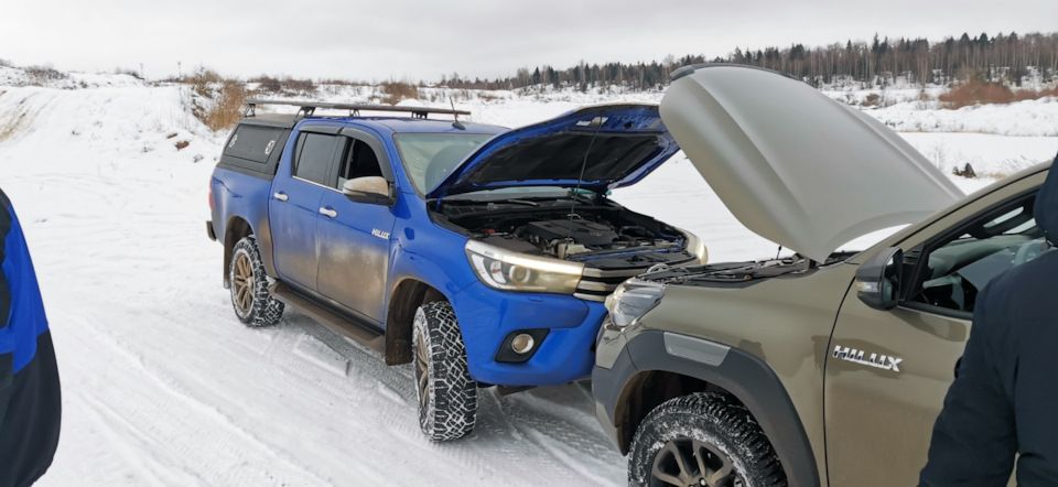 Фото в бортжурнале Toyota Hilux (8G)