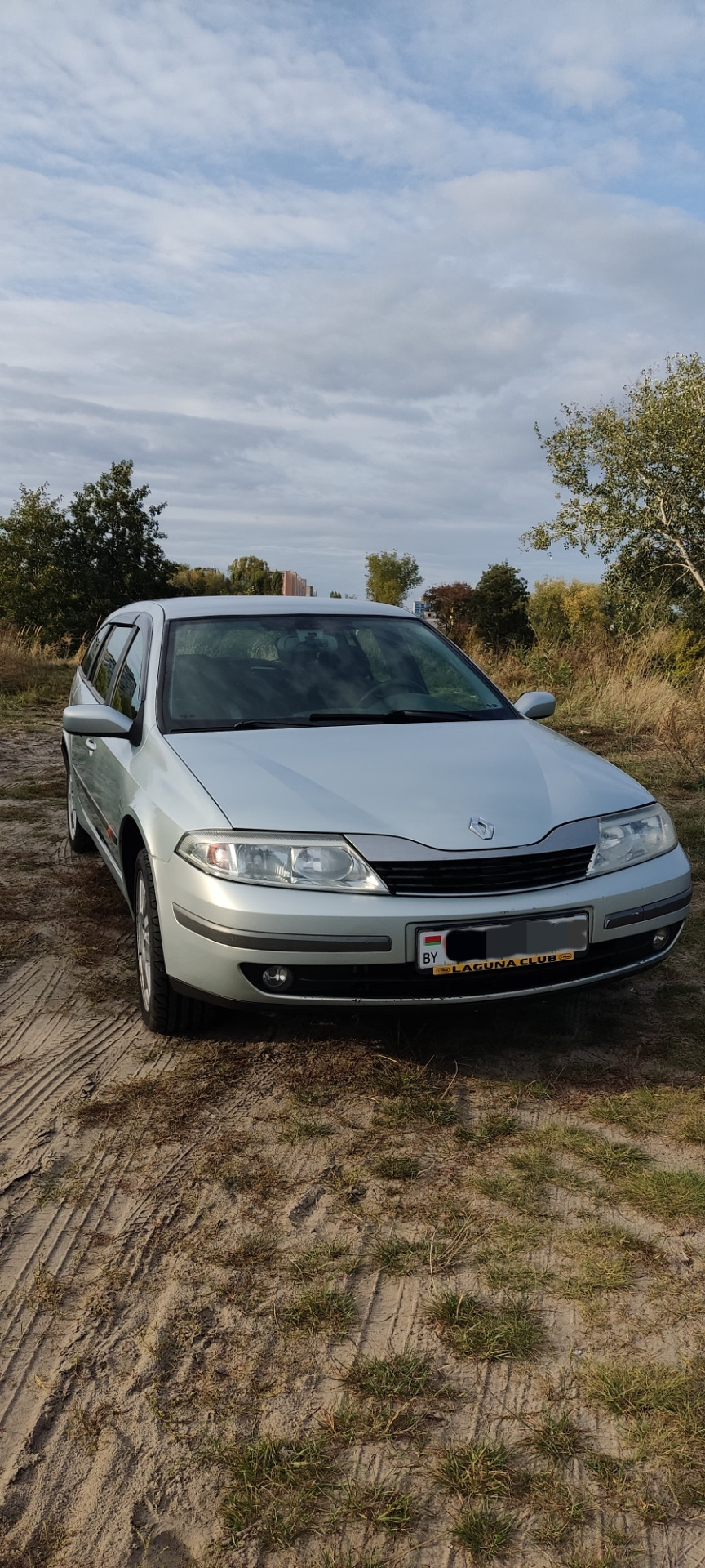 Время пришло. — Renault Laguna II, 1,9 л, 2002 года | продажа машины |  DRIVE2