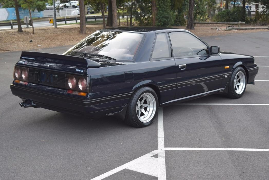 Nissan Skyline r31